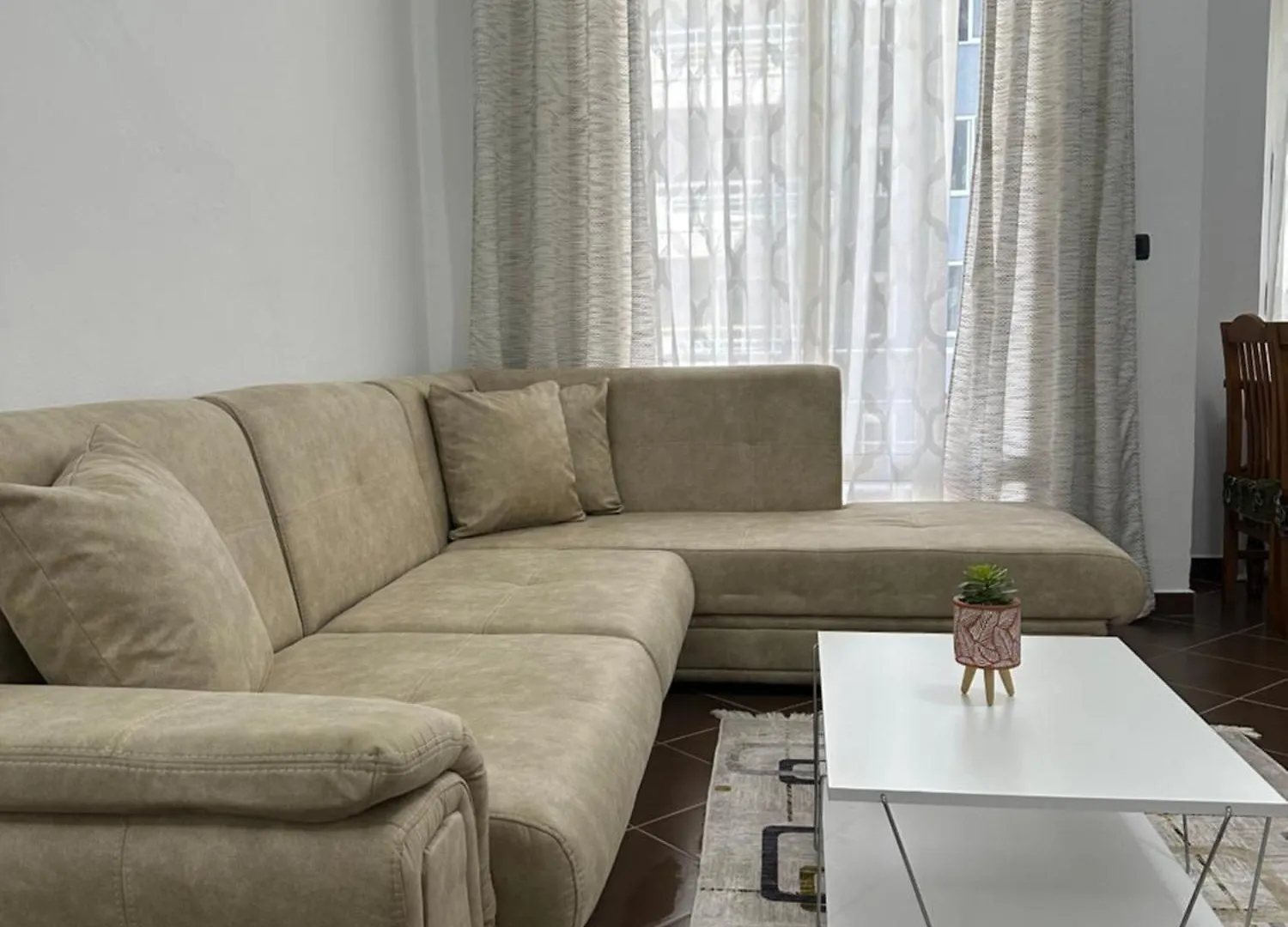 Iri Apartment Durres