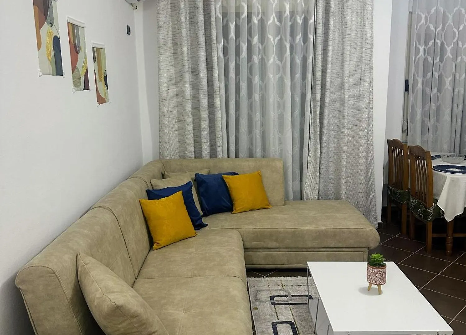 Iri Apartment Durrës